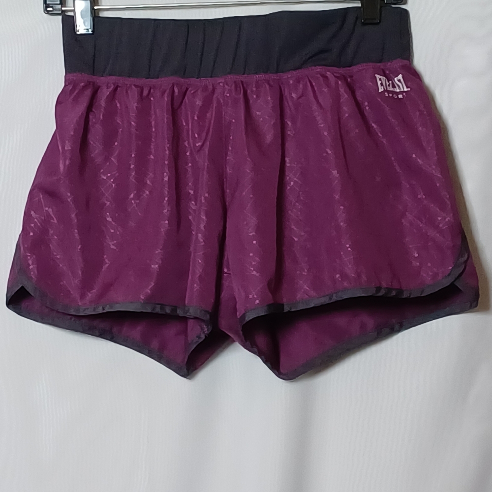 EVERLAST SPORT Women's Purple Shorts With White Lining. M